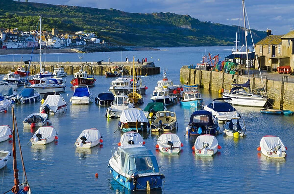 UK, England, Dorset, Lyme Regis, a Gateway Town to the UNESCO World Heritage Site