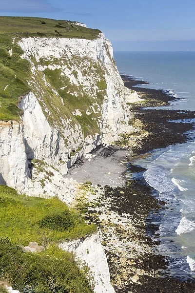 UK, England, Kent Dover The White Cliffs