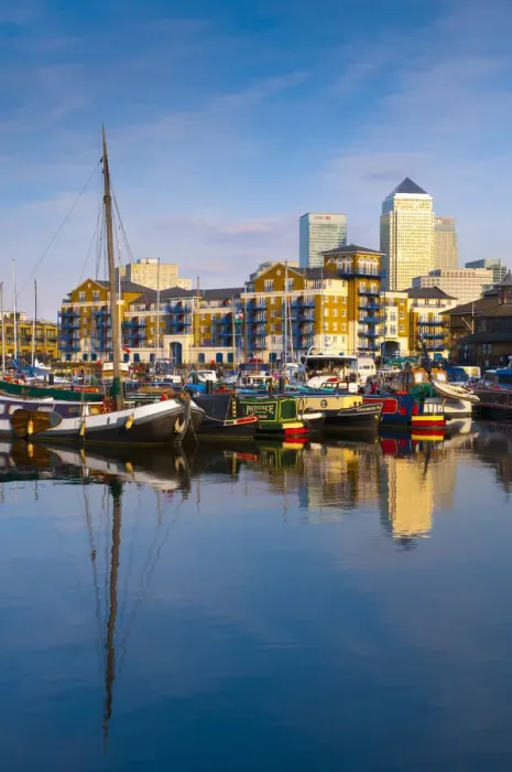 Framed Print : UK, England, London, Limehouse Basin and Canary Wharf beyond Framed Print : UK, England, London, Limehouse Basin and Canary Wharf beyond