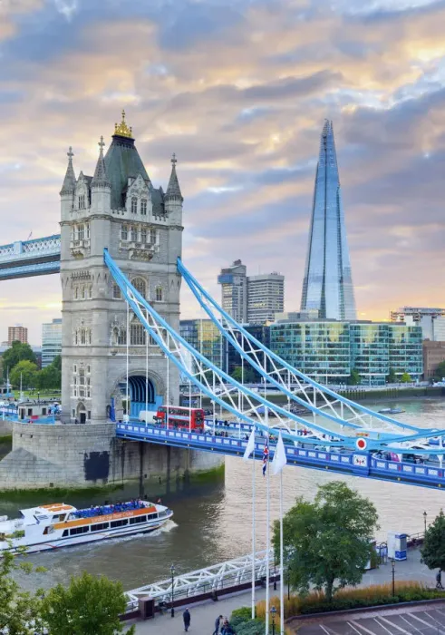 Framed Print : UK, England, London, River Thames, Tower Bridge and The Shard, by architect Renzo Piano Framed Print : UK, England, London, River Thames, Tower Bridge and The Shard, by architect Renzo Piano