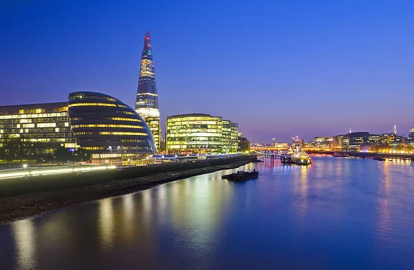 UK, England, London, The Shard (by Renzo Piano) and City Hall (by Norman Foster)