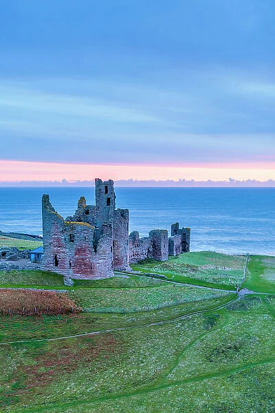 UK, England, Northumberland, Dunstanburgh Castle
