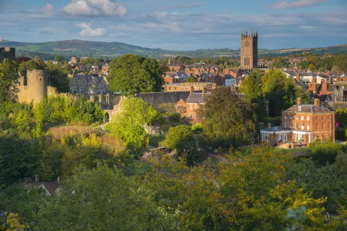 Framed Print : UK, England, Shropshire, Ludlow, St Laurences Church Framed Print : UK, England, Shropshire, Ludlow, St Laurences Church