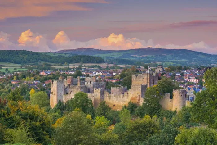 Framed Print : UK, England, Shropshire, Ludlow, Ludlow Castle Framed Print : UK, England, Shropshire, Ludlow, Ludlow Castle
