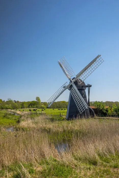 Framed Print : UK, England, Suffolk, Herringfleet, Herringfleet Mill or Walkers Mill, Drainage mill Framed Print : UK, England, Suffolk, Herringfleet, Herringfleet Mill or Walkers Mill, Drainage mill