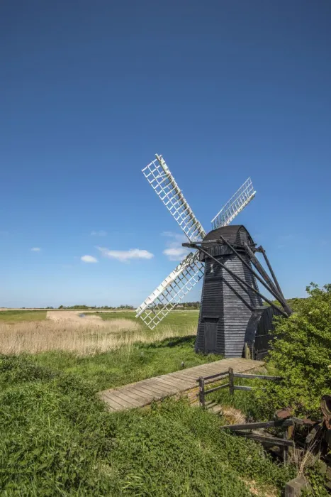Framed Print : UK, England, Suffolk, Herringfleet, Herringfleet Mill or Walkers Mill, Drainage mill Framed Print : UK, England, Suffolk, Herringfleet, Herringfleet Mill or Walkers Mill, Drainage mill