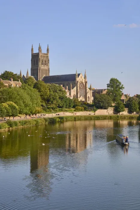 Framed Print : UK, England, West Midlands, Worcestershire, Worcester, Worcester Cathedral reflecting in River Severn Framed Print : UK, England, West Midlands, Worcestershire, Worcester, Worcester Cathedral reflecting in River Severn