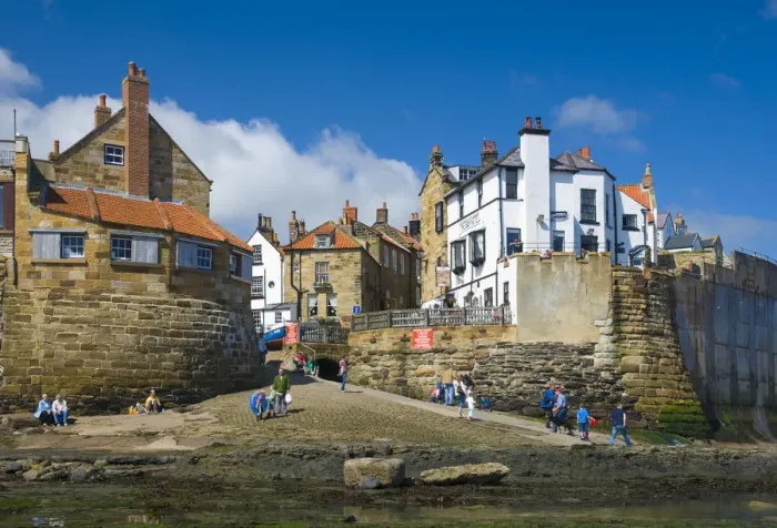 Framed Print : UK, North Yorkshire, Robin Hoods Bay Framed Print : UK, North Yorkshire, Robin Hoods Bay