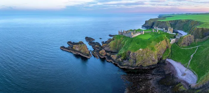 Framed Print : UK, Scotland, Aberdeenshire, Stonehaven, Dunnottar Castle