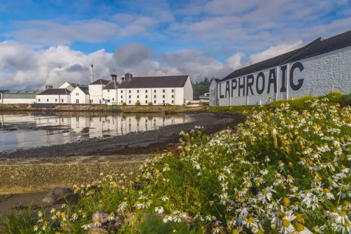 Framed Print : UK, Scotland, Argyll and Bute, Islay, Loch Laphroaig, Laphroaig Whisky Distillery