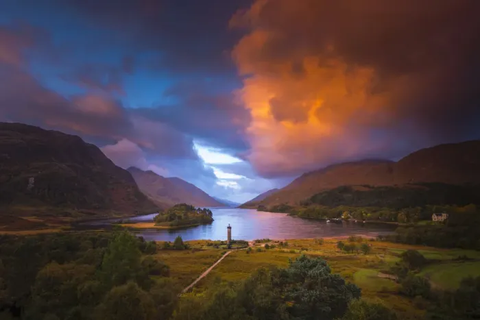 Framed Print : UK, Scotland, Highland, Loch Shiel, Glenfinnan, Glenfinnan Monument to the 1745 landing