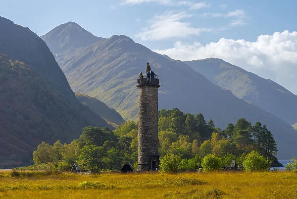 UK, Scotland, Highland, Loch Shiel, Glenfinnan, Glenfinnan Monument to the 1745 landing