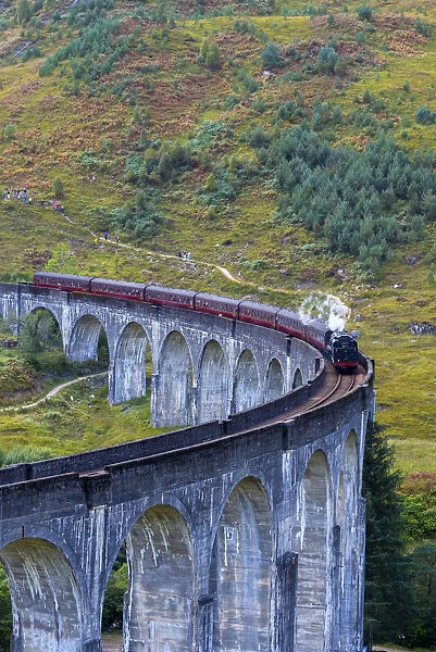 UK, Scotland, Highland, Loch Shiel, Glenfinnan, Glenfinnan Railway Viaduct, part of