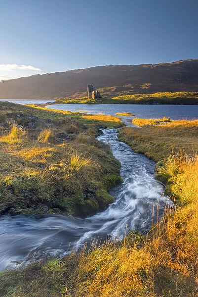 UK, Scotland, Highland, Sutherland, Lochinver, Loch Assynt, Ardvreck Castle