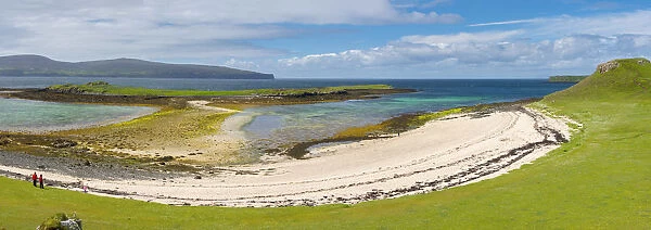 UK, Scotland, Isle of Skye, Claigan, Loch Dunvegan, Coral Beach