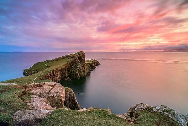 UK, Scotland, Isle of Skye: sunset over the Neist Point Lighthouse