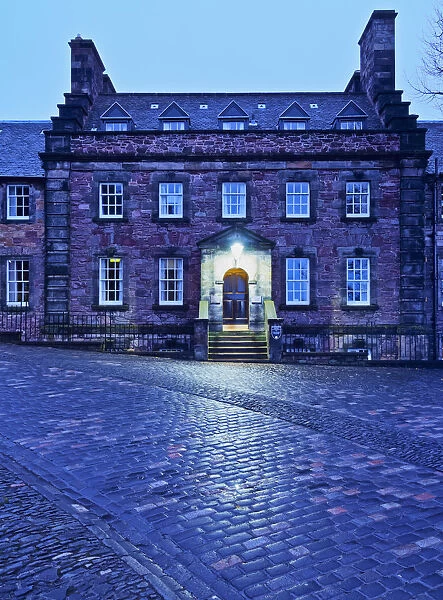 UK, Scotland, Lothian, Edinburgh, Edinburgh Castle, Twilight view of The Governor s