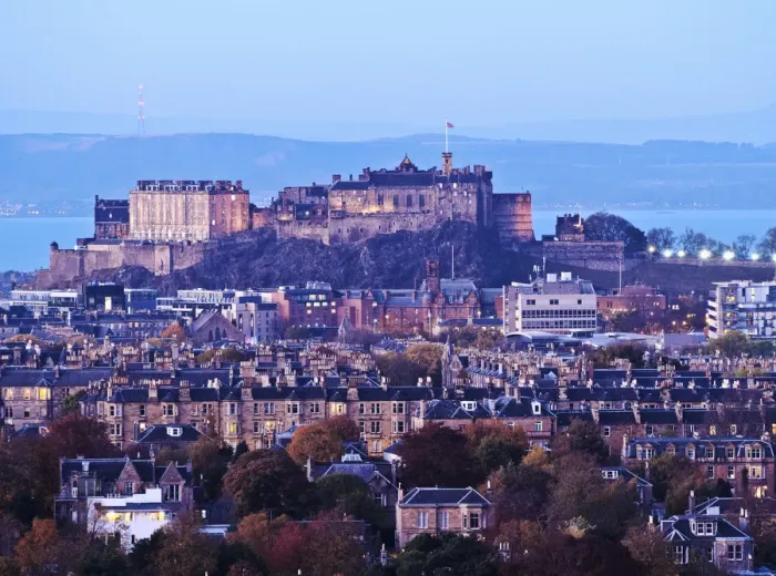 Framed Print : UK, Scotland, Lothian, Edinburgh, Twilight view of the Castle from the Blackford Hill Framed Print : UK, Scotland, Lothian, Edinburgh, Twilight view of the Castle from the Blackford Hill