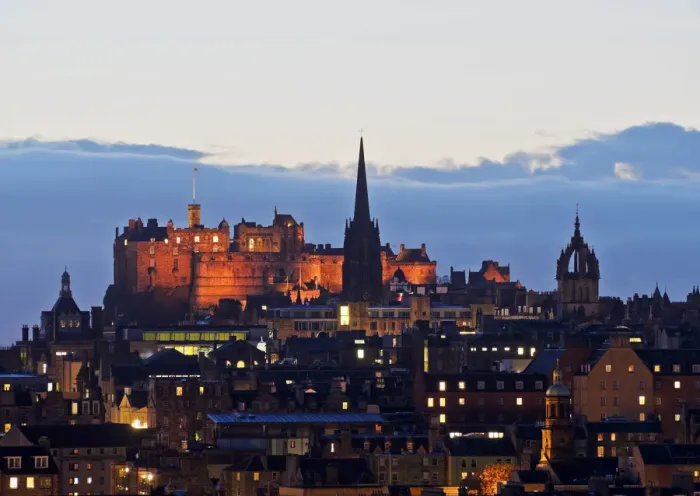 Framed Print : UK, Scotland, Lothian, Edinburgh, Twilight view of the Old Town and the Castle Framed Print : UK, Scotland, Lothian, Edinburgh, Twilight view of the Old Town and the Castle