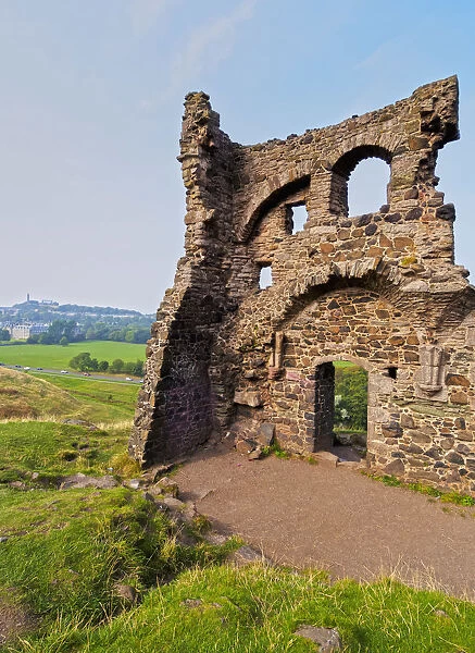 UK, Scotland, Lothian, Edinburgh, Holyrood Park, Ruins of Saint Anthonys Chapel