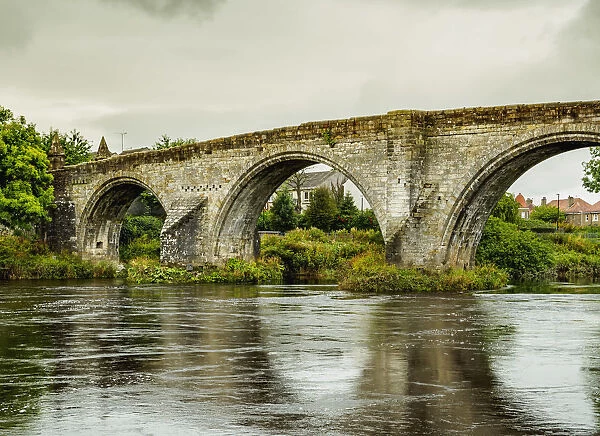 UK, Scotland, Stirling, View of the Old Stirling Bridge