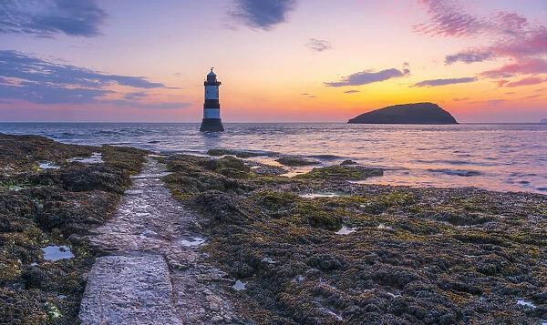 UK, Wales, Anglesey, Penmon, Black Point, Trwyn Du Lighthouse (Penmon Lighthouse)