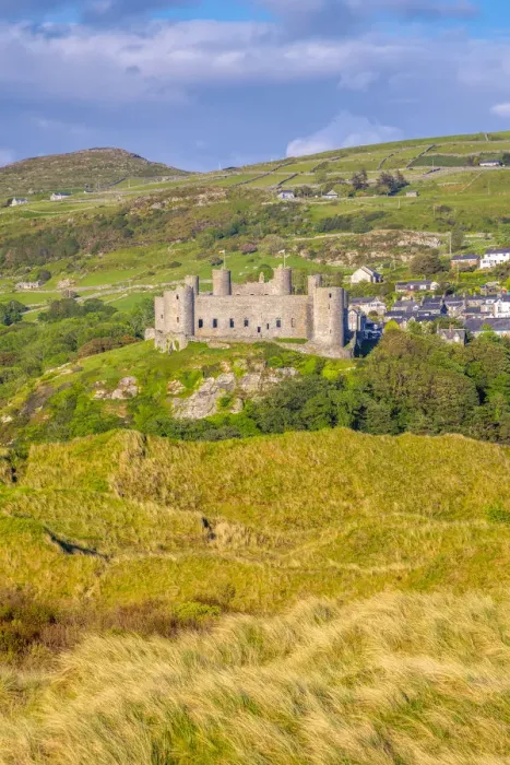 Framed Print : UK, Wales, Gwynedd, Harlech, Harlech Castle Framed Print : UK, Wales, Gwynedd, Harlech, Harlech Castle