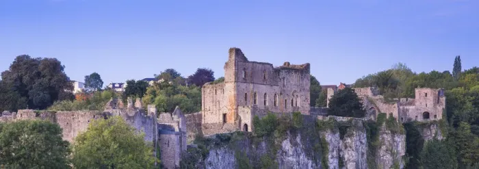 Framed Print : UK, Wales, Monmouthshire, Chepstow, Chepstow castle