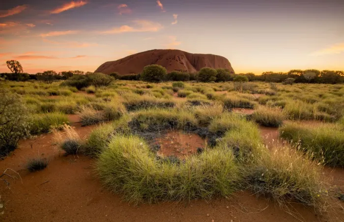 Framed Print : Uluru (Ayers Rock), Uluru-Kata Tjuta National Park, Northern Territory, Central Australia Framed Print : Uluru (Ayers Rock), Uluru-Kata Tjuta National Park, Northern Territory, Central Australia