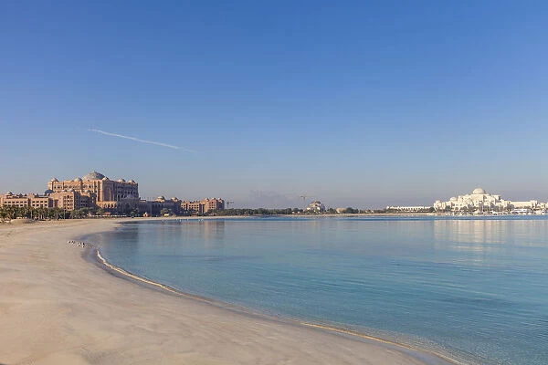 United Arab Emirates, Abu Dhabi, The Emirates Palace Hotel and the Presidential Palace