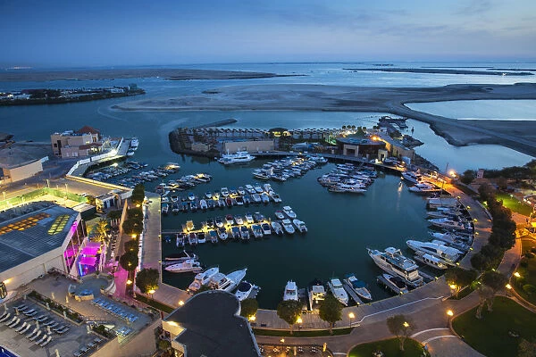 United Arab Emirates, Abu Dhabi, View of marina at Intercontental Hotel