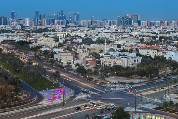 United Arab Emirates, Abu Dhabi, View of City Skyline