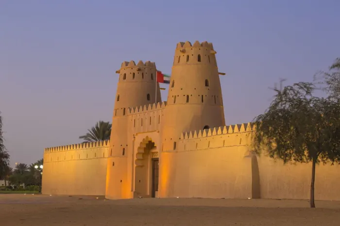 Framed Print : United Arab Emirates, Abu Dhabi, Al Ain, Al Jahili Fort Framed Print : United Arab Emirates, Abu Dhabi, Al Ain, Al Jahili Fort