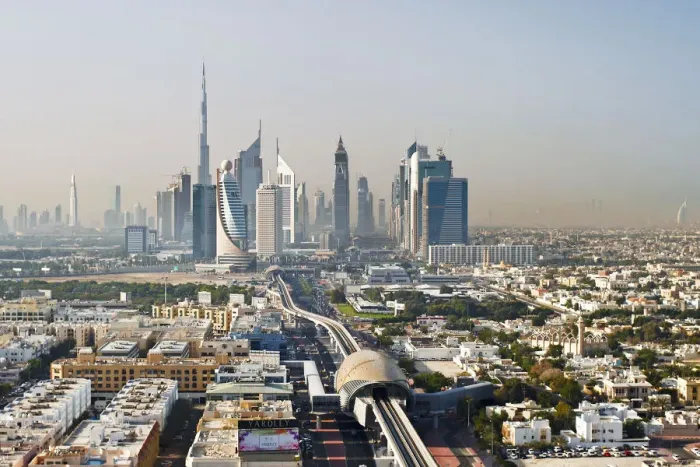 Framed Print : United Arab Emirates, Dubai, elevated view towards Sheikh Zayed Road and the modern Framed Print : United Arab Emirates, Dubai, elevated view towards Sheikh Zayed Road and the modern