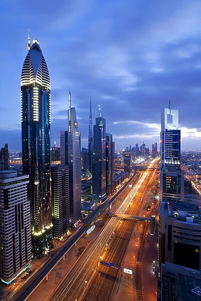 United Arab Emirates (UAE), Dubai, Sheikh Zayed Road towards the Burj Kalifa