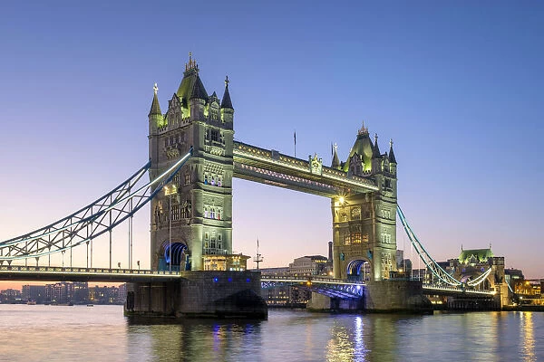 United Kingdom, England, London. Tower Bridge over the River Thames at sunrise