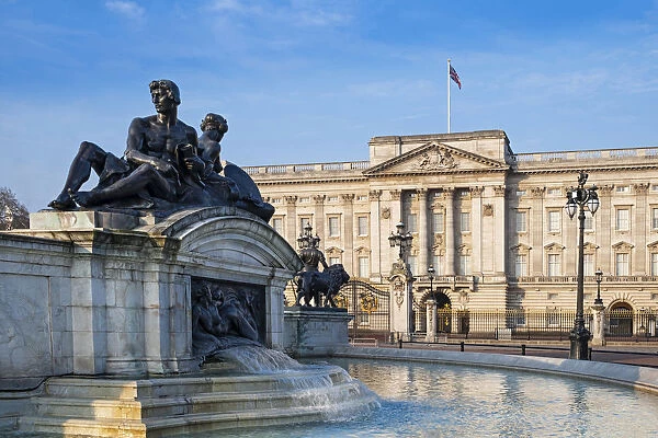 United Kingdom, England, London, Buckingham Palace, the Victoria Memorial