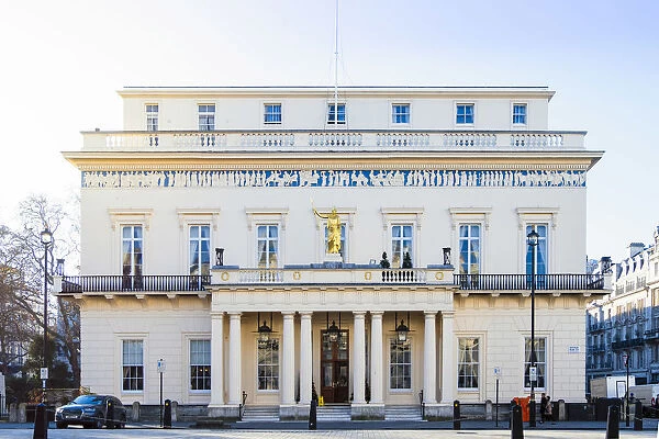 United Kingdom, England, London, Westminster, facade of the Athanaeum gentleman
