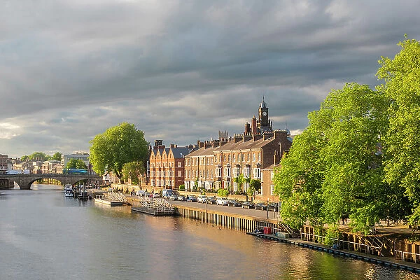 United Kingdom, England, North Yorkshire, York. Evening on the River Ouse