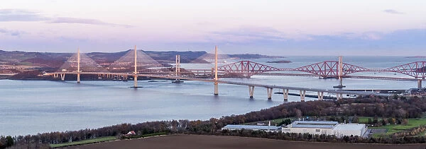 United Kingdom, Scotland, Lothian, rail and road bridges over the Firth of Forth