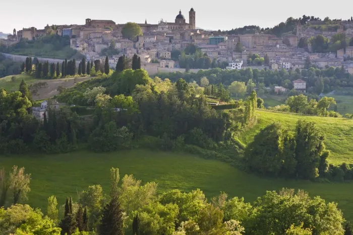 Framed Print : Urbino, Marche, Italy Framed Print : Urbino, Marche, Italy
