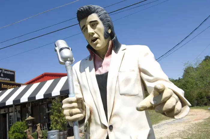 Framed Print : USA, Alabama, Dotham, Roadside Elvis Presley For Sale Framed Print : USA, Alabama, Dotham, Roadside Elvis Presley For Sale
