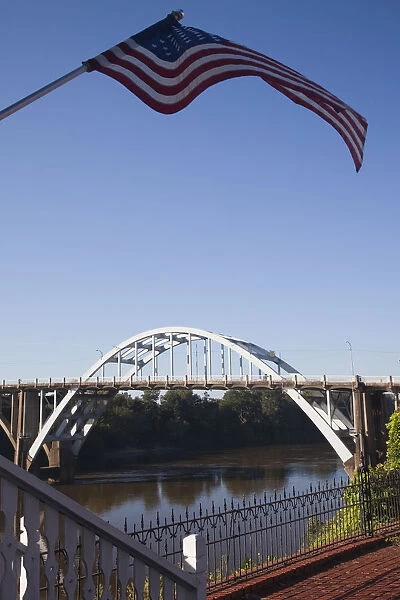USA, Alabama, Selma, Edmund Pettus Bridge, site of the beginning of the Selma March