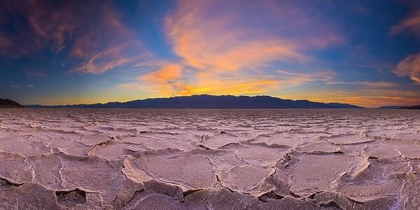 USA, California, Death Valley National Park, Badwater Basin, lowest point in North America
