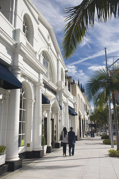 USA, California, Los Angeles, Beverly Hills, Shops along Rodeo Drive