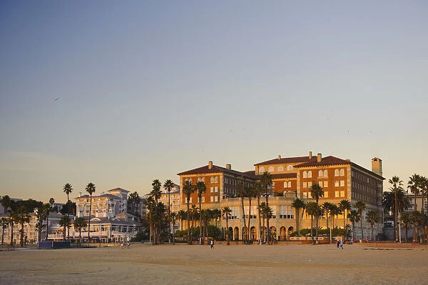 USA, California, Los Angeles, Santa Monica Beach, Beachfront RHotels