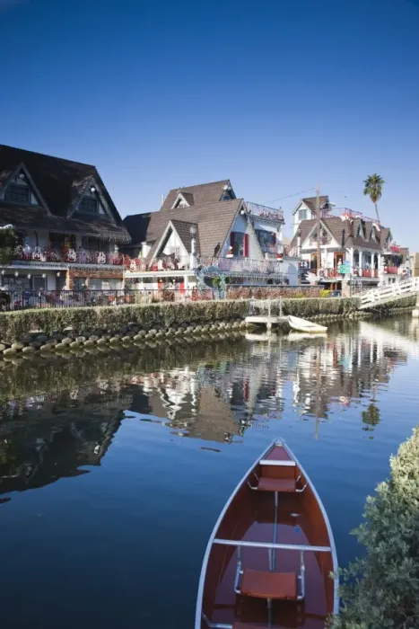 Framed Print : USA, California, Los Angeles, Venice, homes along Venice canals Framed Print : USA, California, Los Angeles, Venice, homes along Venice canals