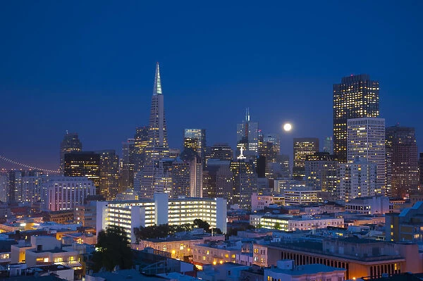 USA, California, San Francisco, Downtown and TransAmerica Building