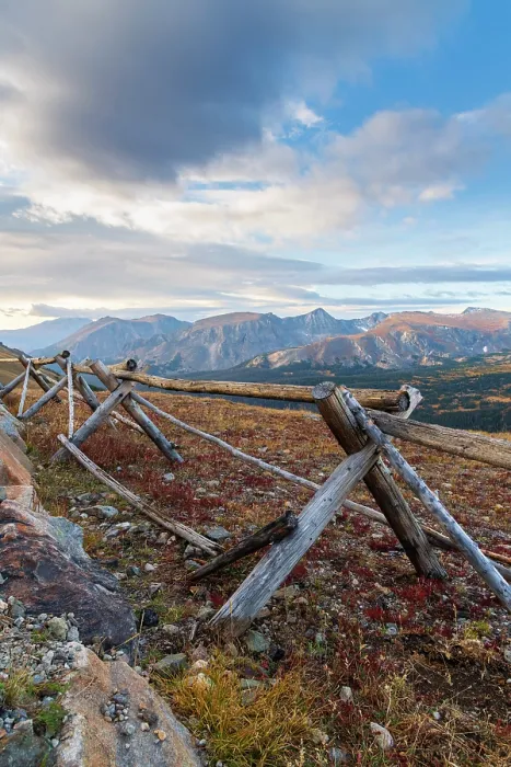 Framed Print : USA, Colorado, Rocky Mountain National Park, Gore Range Overlook towards Front Range of the Rocky Mountains Framed Print : USA, Colorado, Rocky Mountain National Park, Gore Range Overlook towards Front Range of the Rocky Mountains