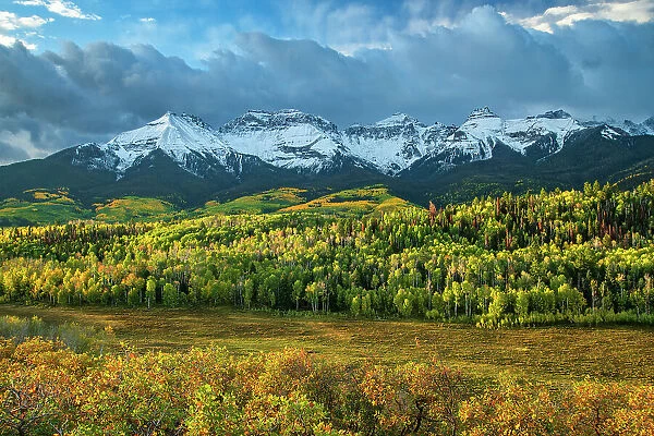 USA, Colorado, Rocky Mountains, San Juan Mountains, Sneffels range near Ridgway